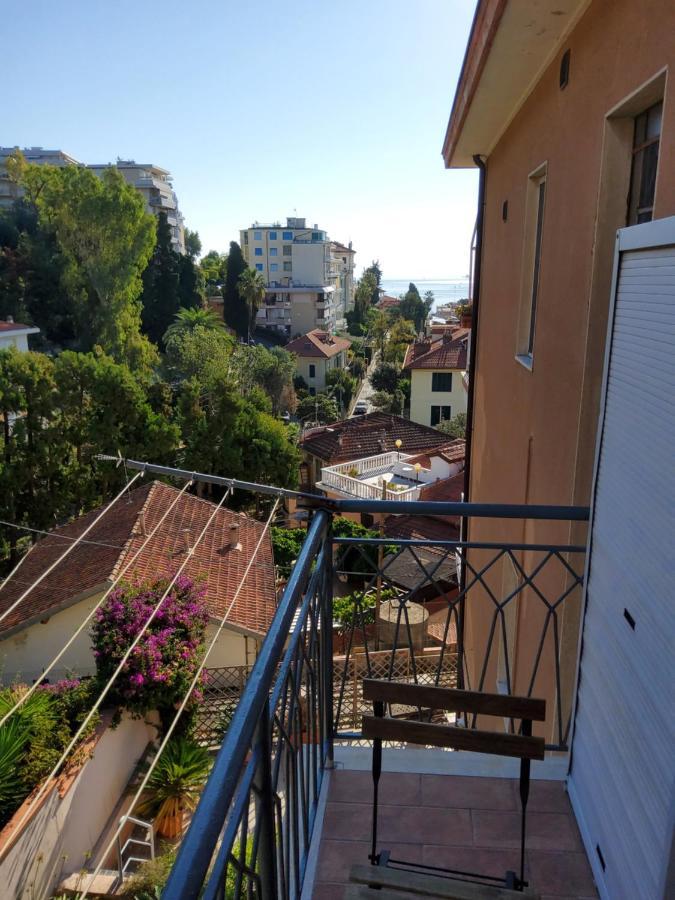 Апартаменти Casa Francesca Con Parcheggio Gratuito Санремо Екстер'єр фото